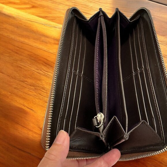 Coach Pale Metallic Gold Zip Around Vintage Leather Wallet - Picture 8 of 13